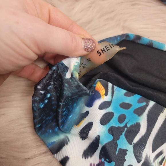 3 piece Animal Print Jungle Bikini Swimsuit size medium - Picture 3 of 4